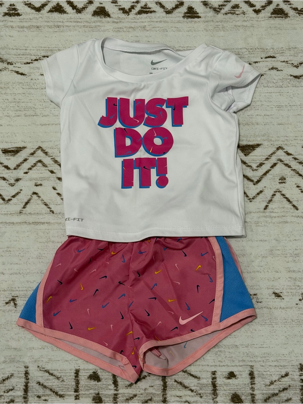 Nike Toddler Girls White Top & Pink Athletic Shorts Set with Blue Accents - Picture 1 of 1